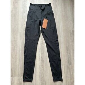 Girlfriend Collective Black Compressive Pocket Leggings size Small‎